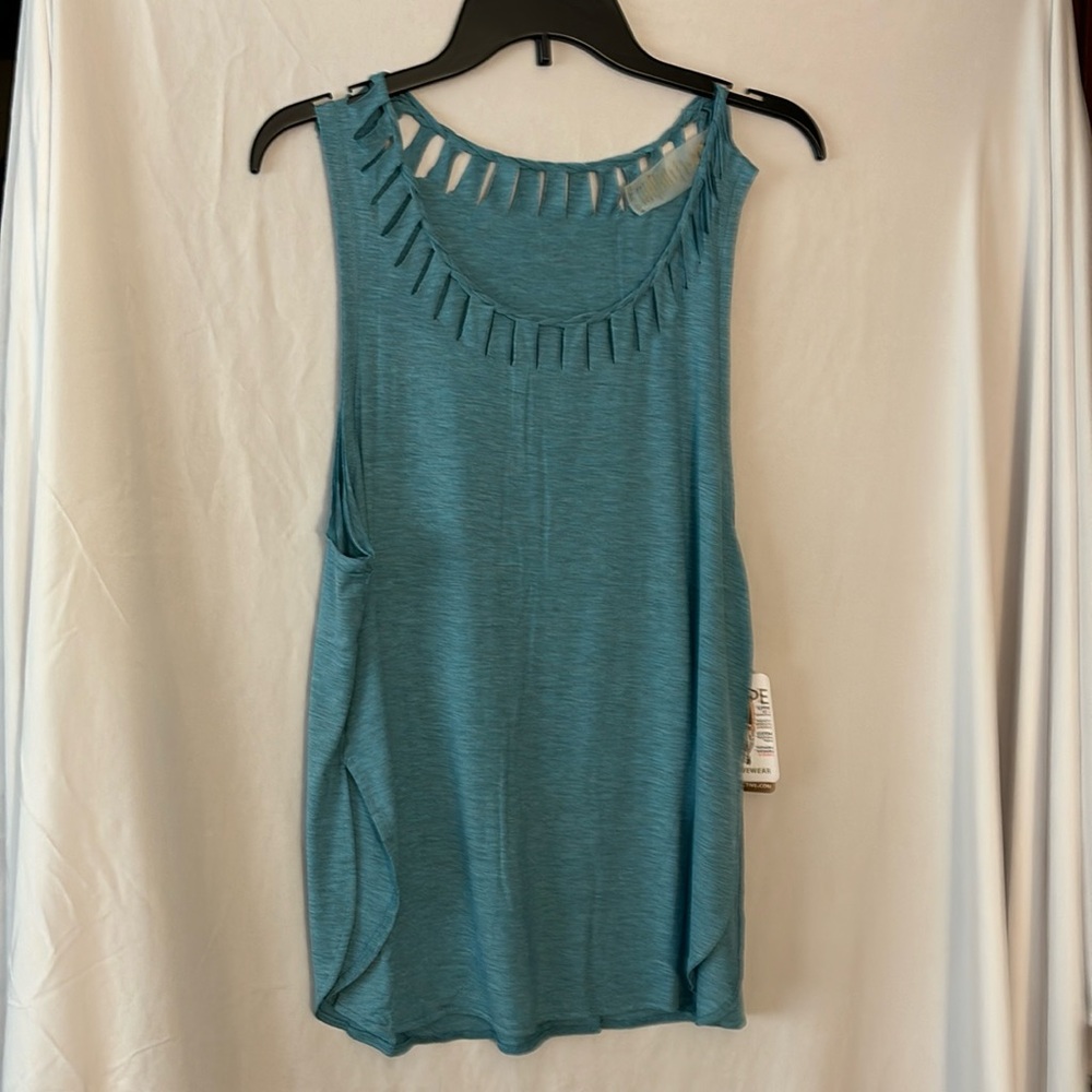 Shape brand tank